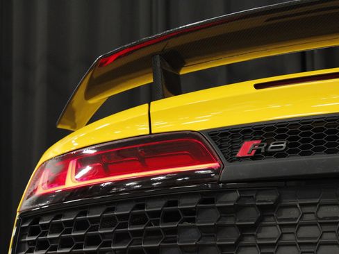 Used 2022 Audi R8 V10 performance RWD image 18