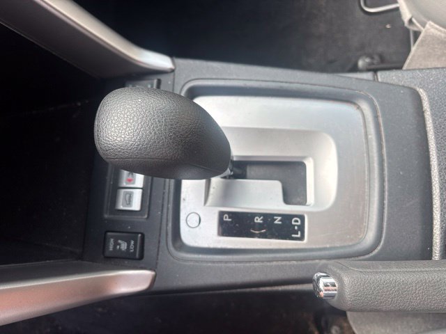 Used 2018 Subaru Forester 2.5i Premium w/ All-Weather Package AWD/4WD image 11
