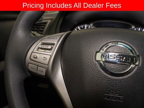 Used 2015 Nissan Altima 2.5 S w/ Power Driver Seat Package FWD image 15