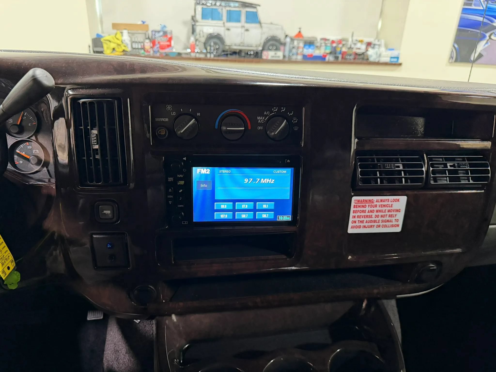 Used 2007 GMC Savana 1500 AWD w/ Preferred Equipment Group image 55