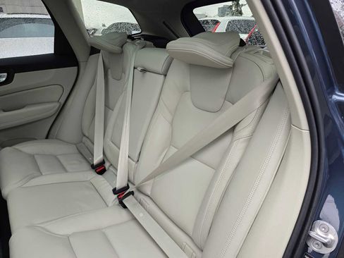 New 2026 Volvo XC60 T8 Ultra w/ Protection Package Premier image 17