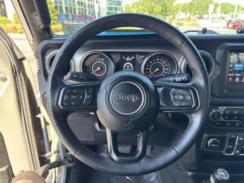 Used 2020 Jeep Gladiator Sport w/ Quick Order Package 24S AWD/4WD image 30