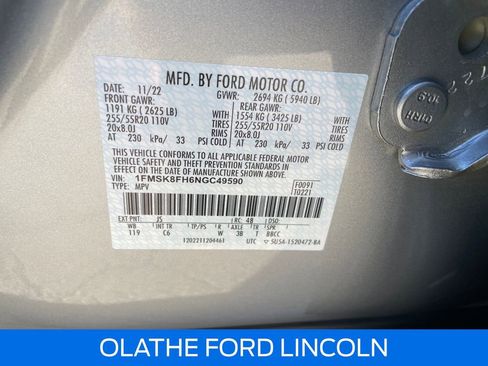 Used 2022 Ford Explorer Limited w/ Equipment Group 301A image 25