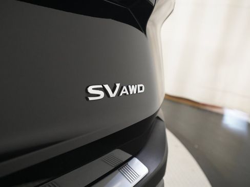 Certified 2023 Nissan Rogue SV image 32