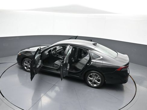 Used 2023 Honda Accord EX-L image 43