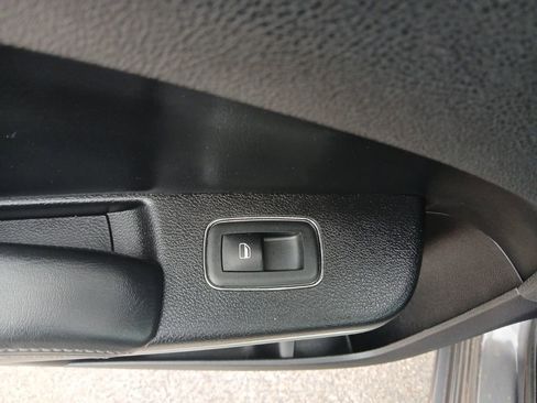 Used 2021 Dodge Charger SXT w/ Leather Interior Group RWD image 31