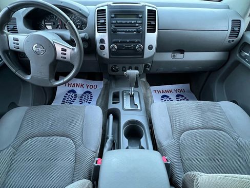 Used 2012 Nissan Frontier SV w/ SV Premium Utility Pkg image 14