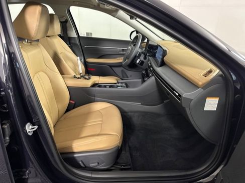 Used 2024 Hyundai Sonata Limited image 57