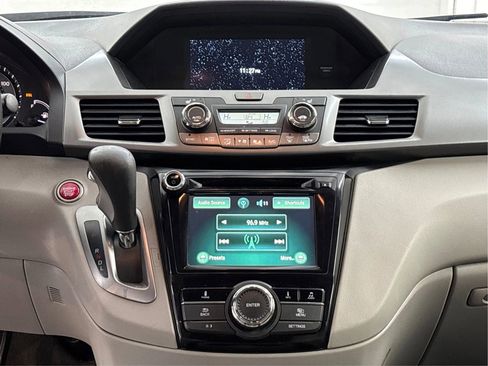 Used 2017 Honda Odyssey EX-L image 19