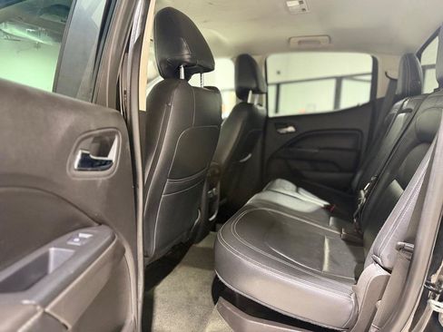 Used 2016 GMC Canyon SLE w/ SLE Convenience Package AWD/4WD image 11