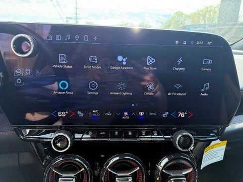 Used 2024 Chevrolet Blazer EV RS image 20