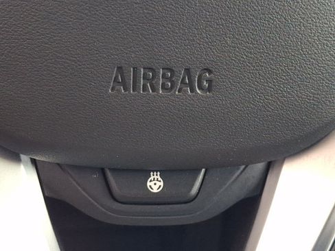 Used 2024 BMW 330i xDrive Sedan w/ Premium Package AWD/4WD image 25