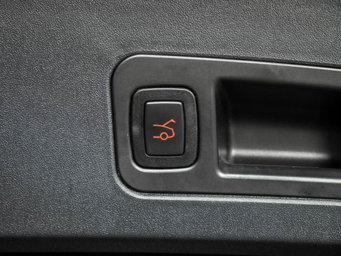 Used 2017 Tesla Model S 100D AWD/4WD image 28