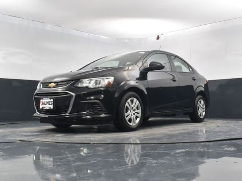 Used 2017 Chevrolet Sonic LS image 39