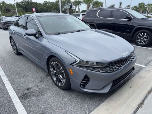 Used 2022 Kia K5 EX FWD image 2