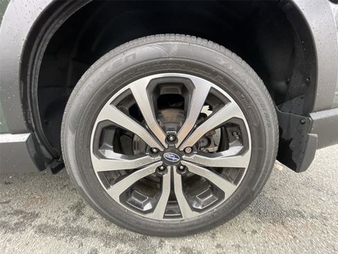 Used 2022 Subaru Forester Limited image 25