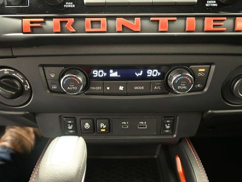 New 2026 Nissan Frontier PRO-4X w/ Pro-4x Convenience Package image 15