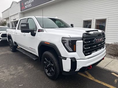 Used 2025 GMC Sierra 2500 AT4