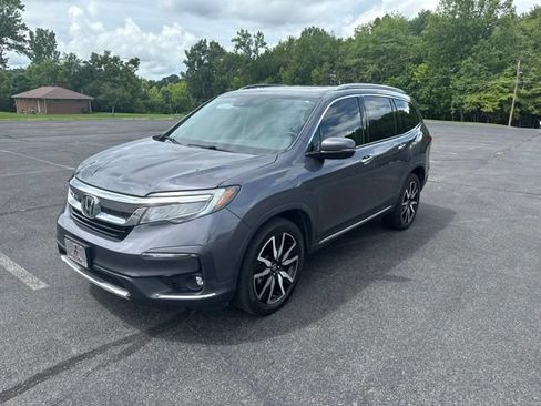 Used 2021 Honda Pilot Touring image 8