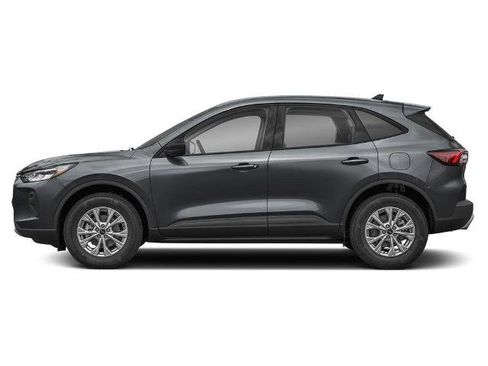 Certified 2025 Ford Escape Active w/ Cold Weather Package AWD/4WD image 3