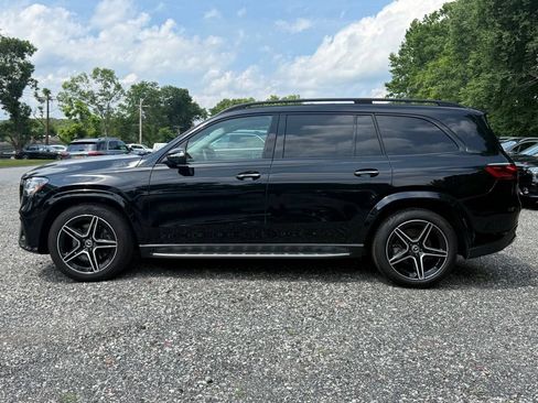 Used 2026 Mercedes-Benz GLS 450 4MATIC image 5