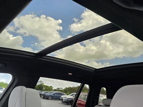 New 2026 BMW X7 xDrive40i w/ M Sport Package image 28