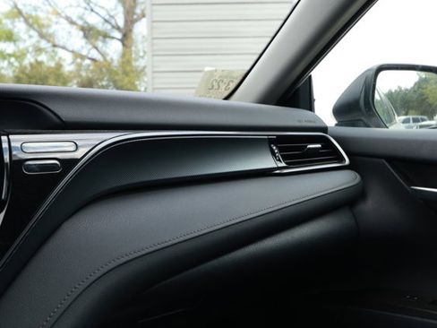 Used 2024 Toyota Camry LE image 25