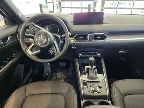 New 2025 MAZDA CX-5 Signature image 14
