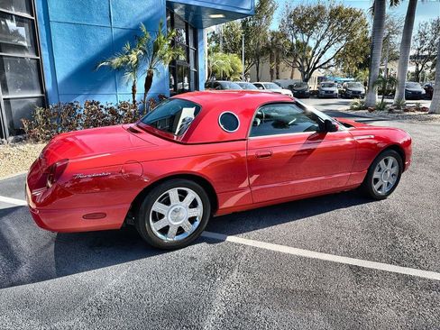 Used 2005 Ford Thunderbird image 8