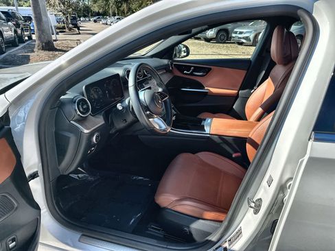 Used 2023 Mercedes-Benz C 300 C 300 image 2