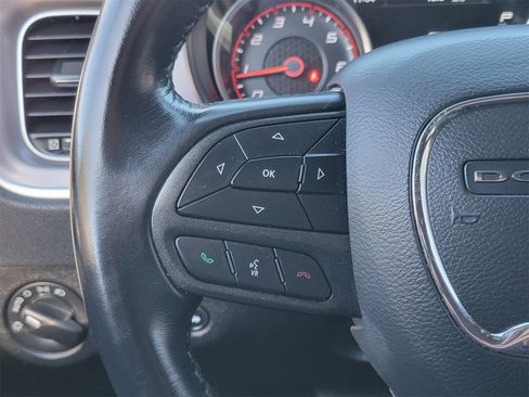 Used 2022 Dodge Charger SXT image 5