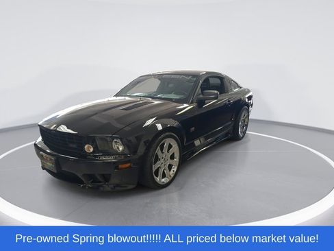 Used 2005 Ford Mustang GT Premium RWD image 5