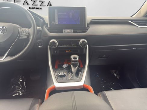 Used 2024 Toyota RAV4 Adventure AWD/4WD image 18