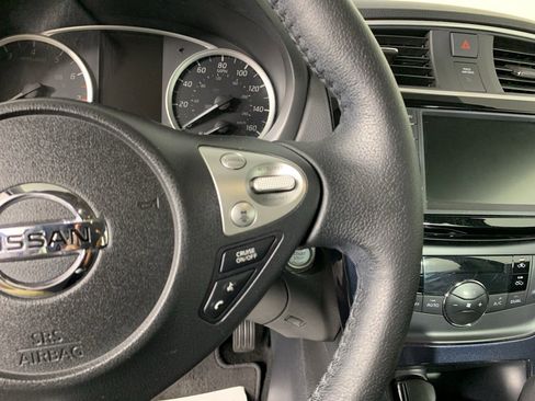 Used 2019 Nissan Sentra SR image 21