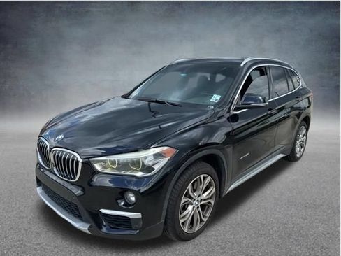 Used 2017 BMW X1 xDrive28i AWD/4WD image 3
