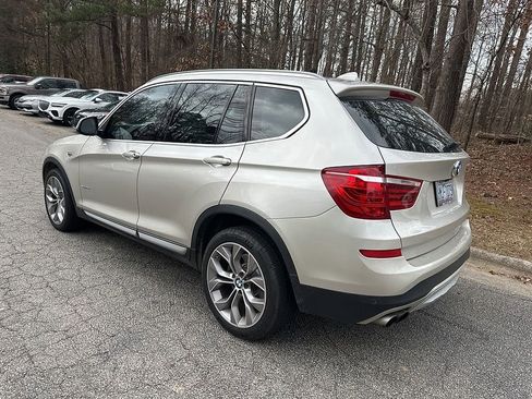Used 2017 BMW X3 xDrive28i image 4