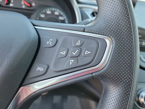 Used 2025 Chevrolet Malibu LT image 18