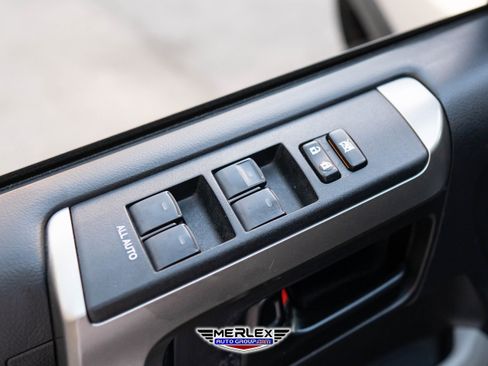 Used 2011 Toyota 4Runner SR5 image 38