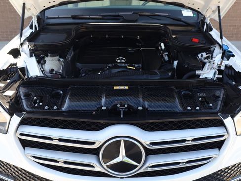 Used 2020 Mercedes-Benz GLE 350 w/ Premium Package image 12
