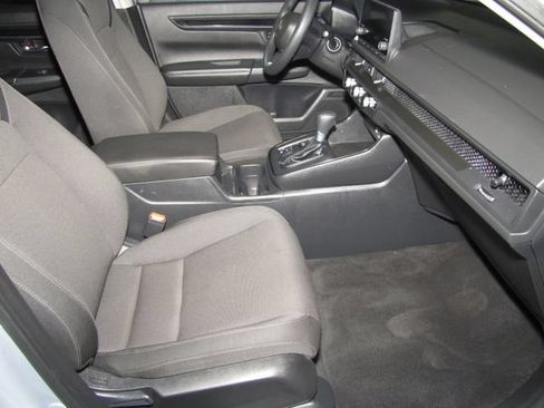 Certified 2025 Honda CR-V LX image 18