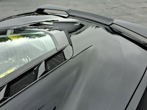 Used 2024 Chevrolet Corvette Stingray Coupe w/ Z51 Performance Package RWD image 12