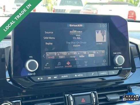 Used 2022 Nissan Pathfinder SV FWD image 31