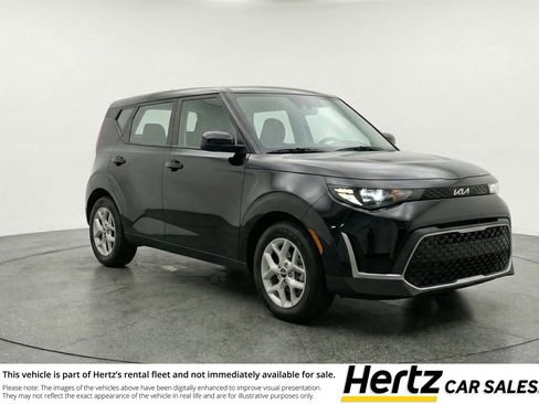 Used 2025 Kia Soul LX w/ LX Technology Package image 1