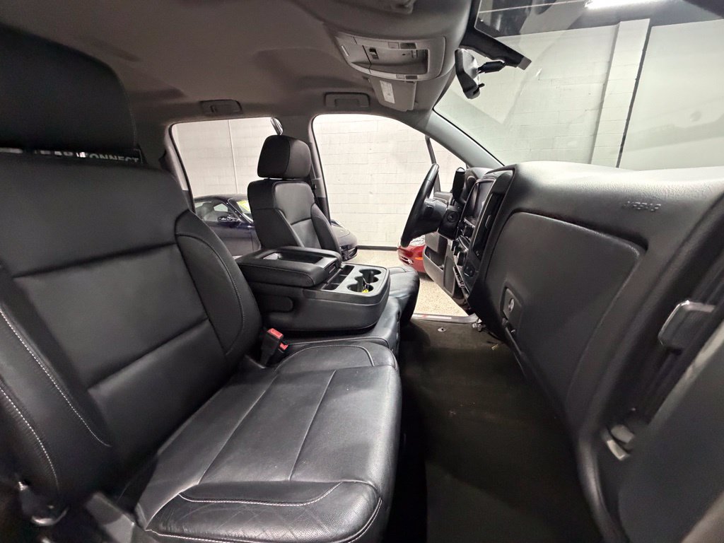 Used 2015 Chevrolet Silverado 1500 LT w/ Custom Sport Edition AWD/4WD image 39