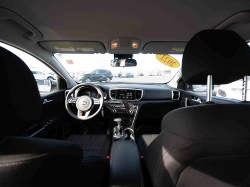 Used 2021 Kia Sportage LX image 19