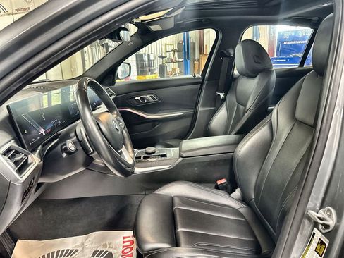 Used 2023 BMW 330i Sedan image 12