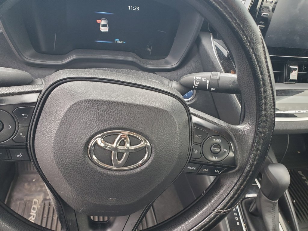 Used 2020 Toyota Corolla LE FWD image 11
