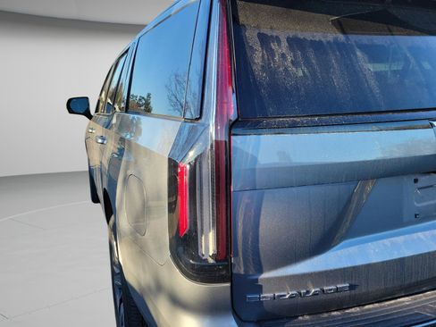 Used 2024 Cadillac Escalade Sport Platinum image 24
