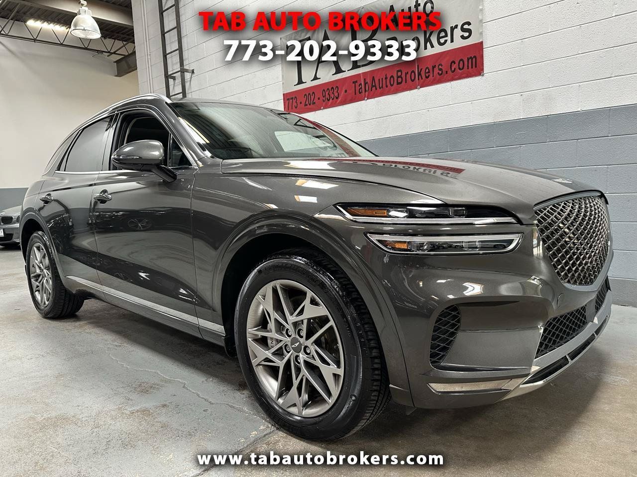 Used 2025 Genesis GV70 2.5T w/ Select Package AWD/4WD image 1