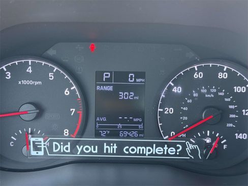 Used 2021 Hyundai Accent SE image 12